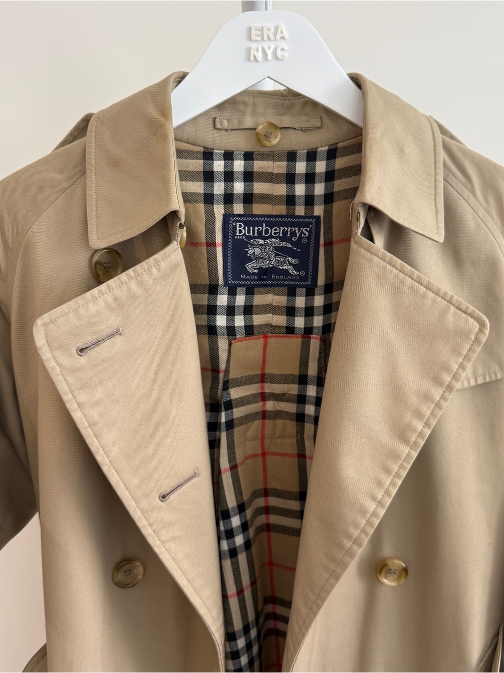 Vintage authentic Burberry trench coat, size Small - Picture 1 of 10